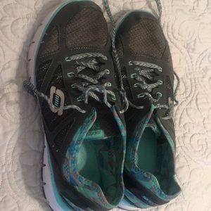 Ladies’ Sketchers Sneakers